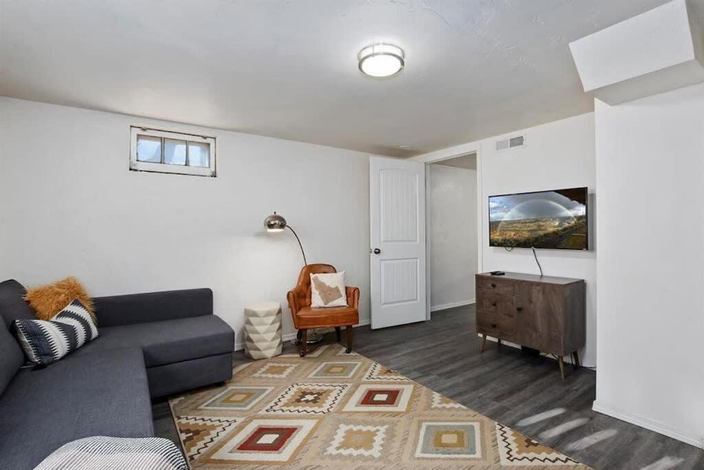 #Stayinmydistrict Twin Falls Pendleton Chic Suite ภายนอก รูปภาพ